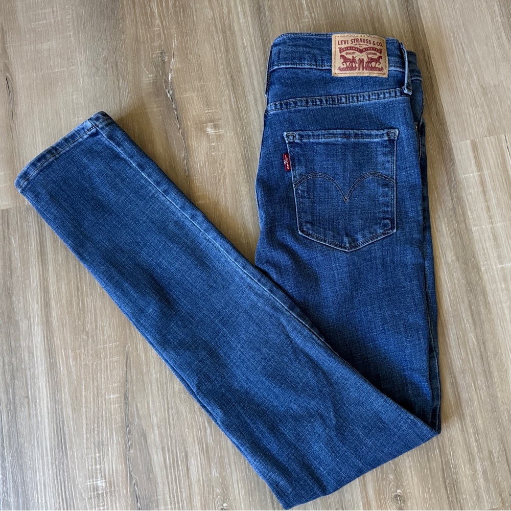 Levi’s 311 Shaping Skinny Jeans Size 27